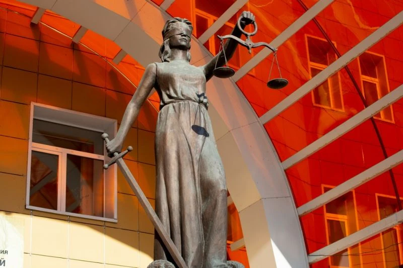 Суд арестовал активы главы крупного воронежского производителя яблок на 2,87 млрд рублей
https://vor