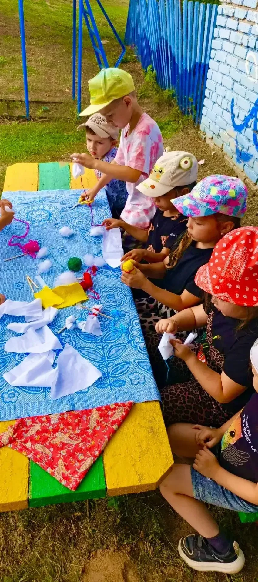 🎨 День фольклора в дошкольной группе! 🌟Сегодня наши ребята совершили увлекательное путешествие в м
