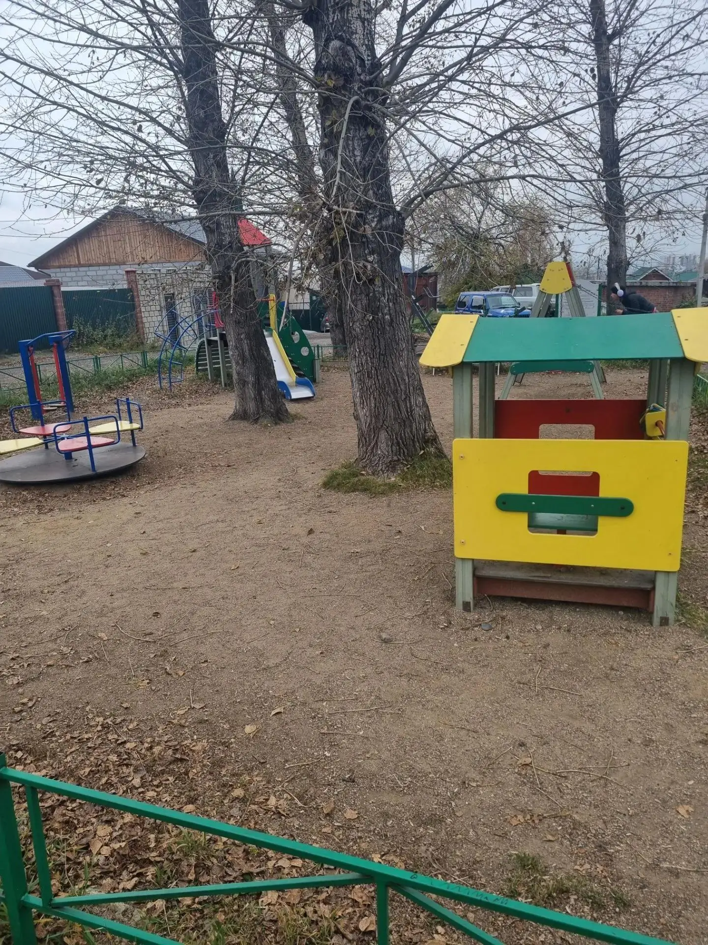 В Правобережном округе города Иркутска подрядная организация ежедневно заботится о муни...