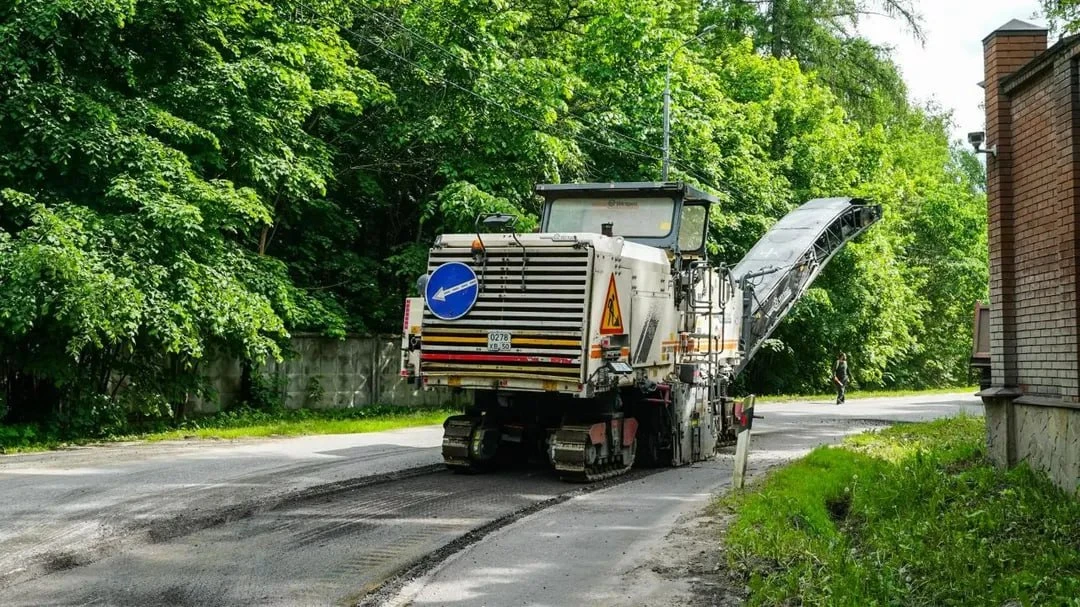 🛠 В Химках меняют асфальт на проспекте Мира и готовятся к ремонту моста Победы

Дорожники сняли ста