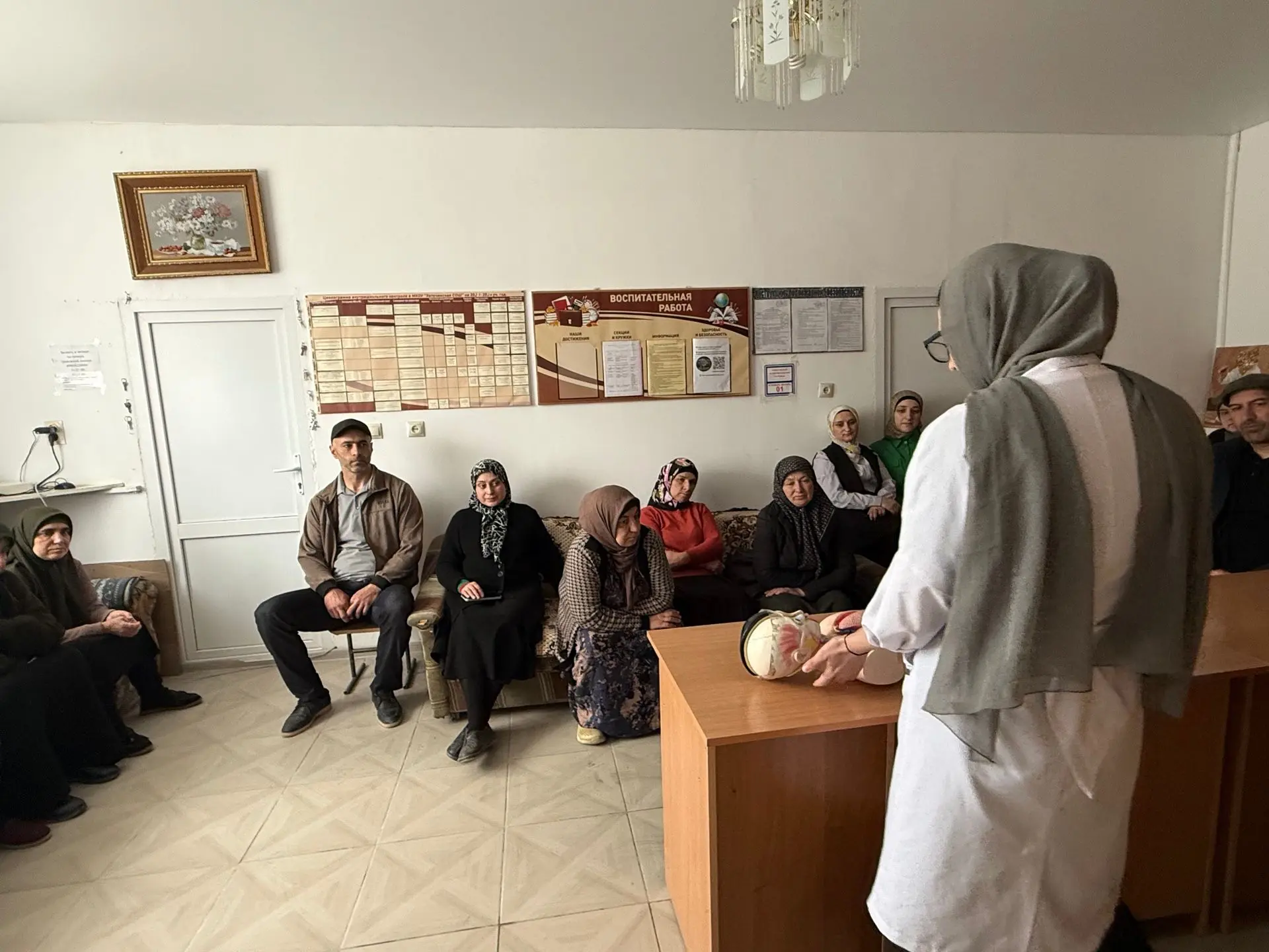 👨‍⚕️👩‍⚕️Сегодня в нашей школе прошла образовательная акция – обучение оказанию первой...