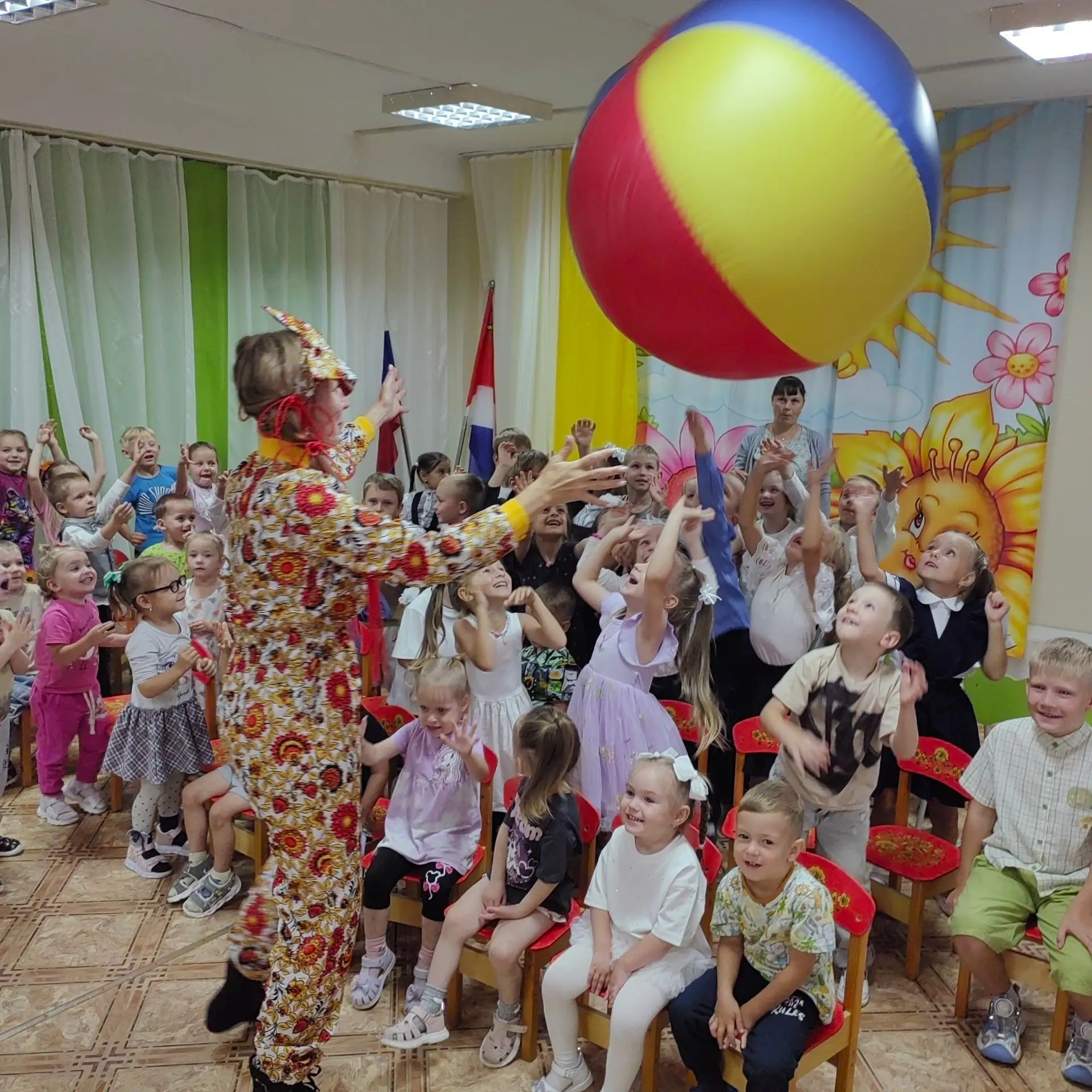 1 сентября — День знаний, важный и торжественный праздник, с которого начинается новый ...