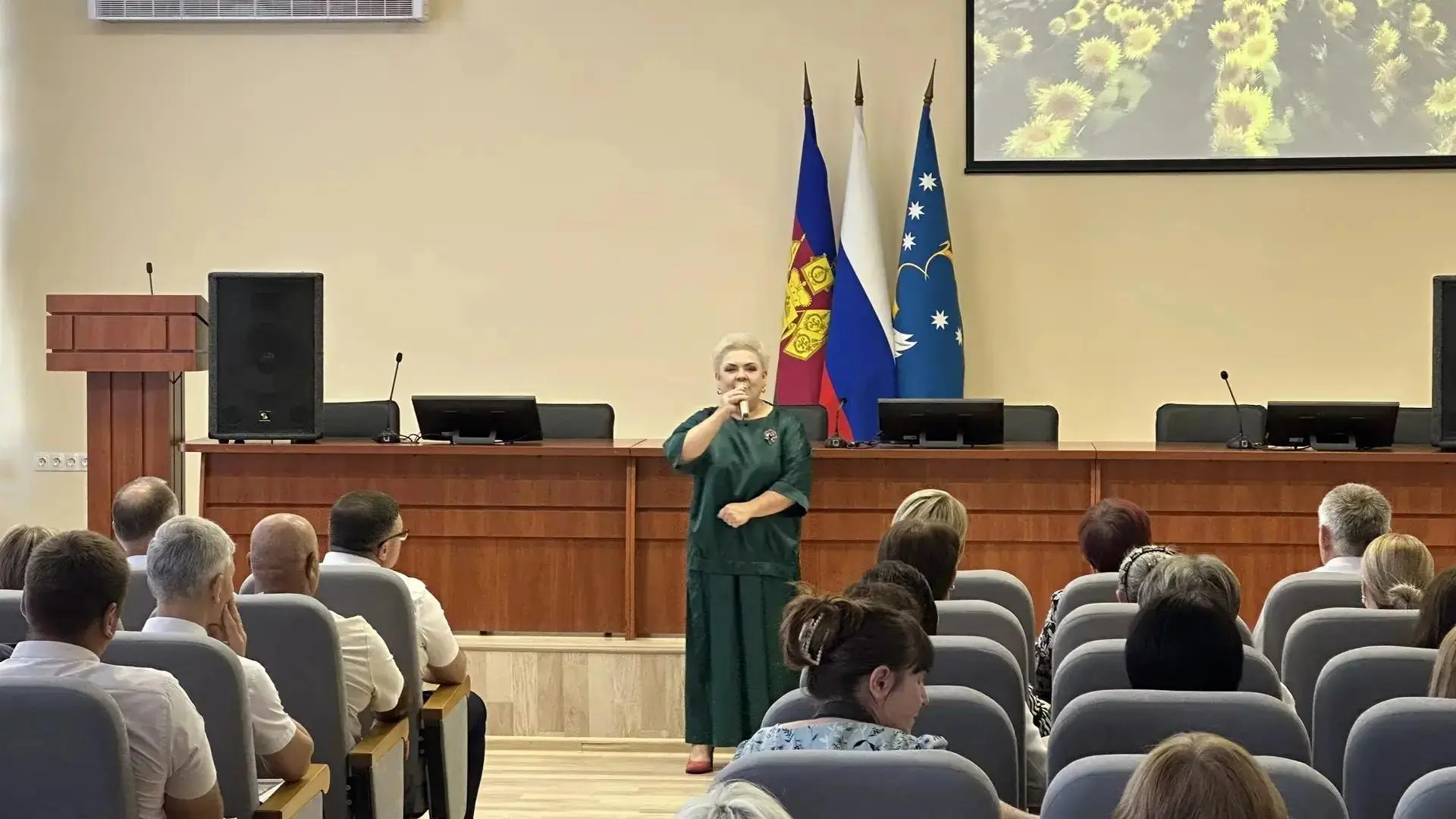 В преддверии празднования Дня Крыловского района стало доброй традицией называть имена ...