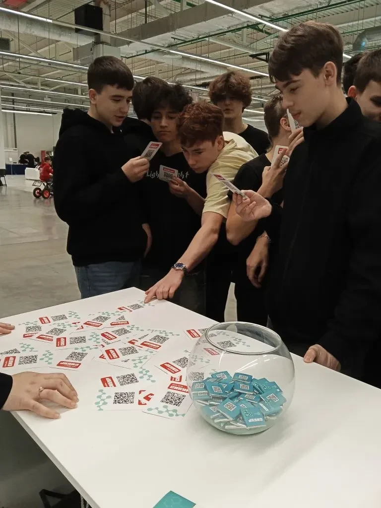Фестиваль для детей и молодежи «Научная Вселенная первых»! 🚀В преддверии Дня космонавтики учащиеся 9