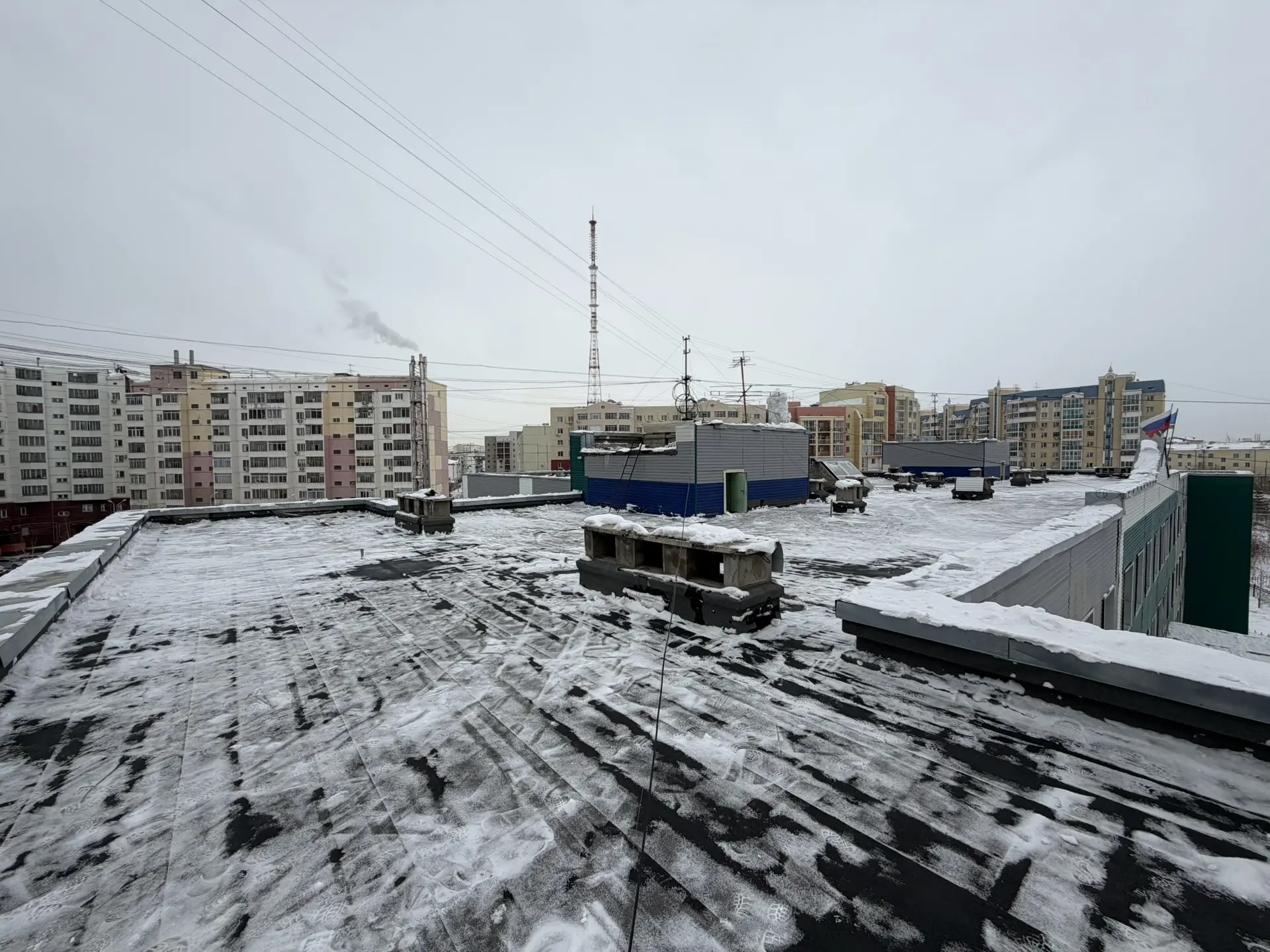 Сегодня «Совет Отцов» нашей школы принял активное участие в субботнике по уборке снега.  Выражаем ог