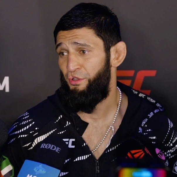💥Журналист: "По поводу UFC, прошла сегодня информация, что будет бой чемпионский в дек...