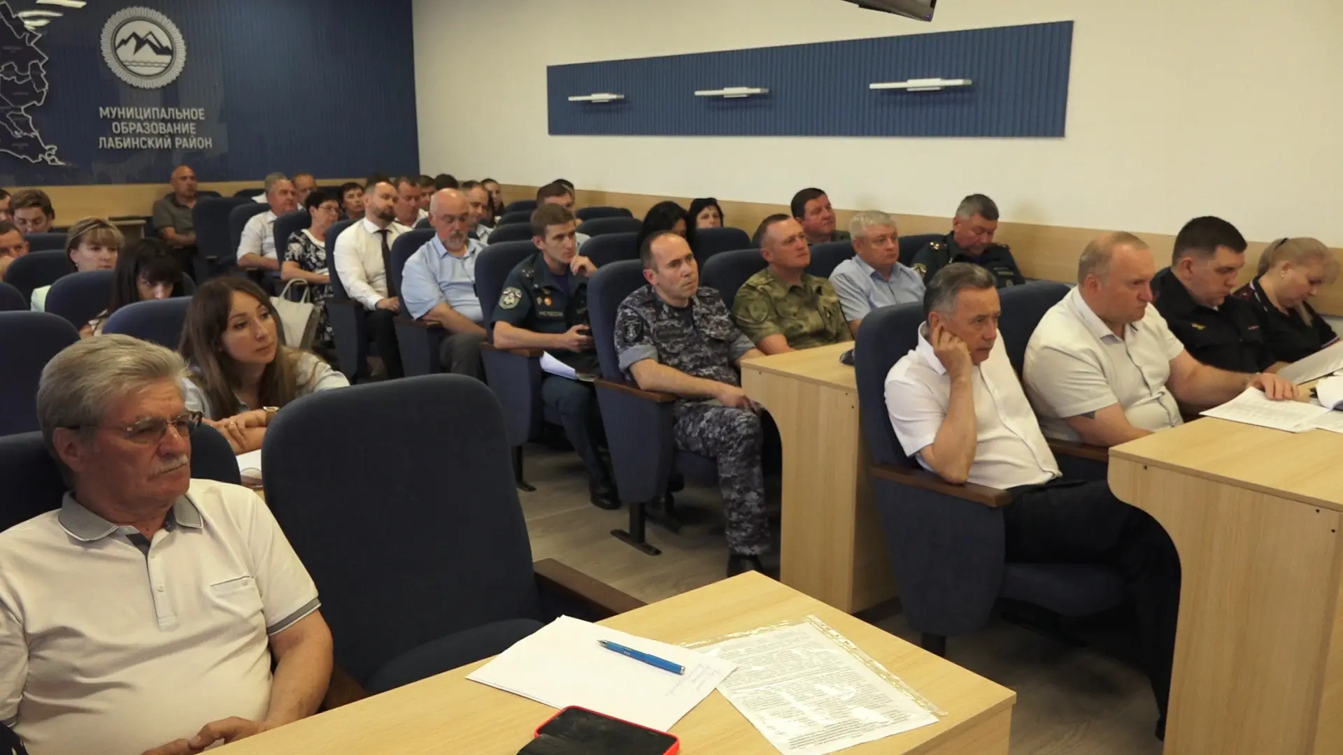 Проведено совместное заседание антитеррористической комиссии и постоянно действующего к...