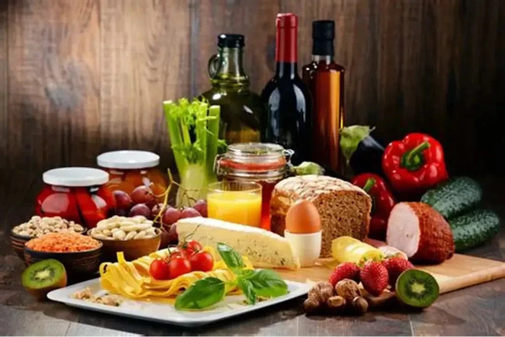 Соль в продуктах питания: польза и вред 
 Хлористый натрий, более знакомый нам под названием соль, я