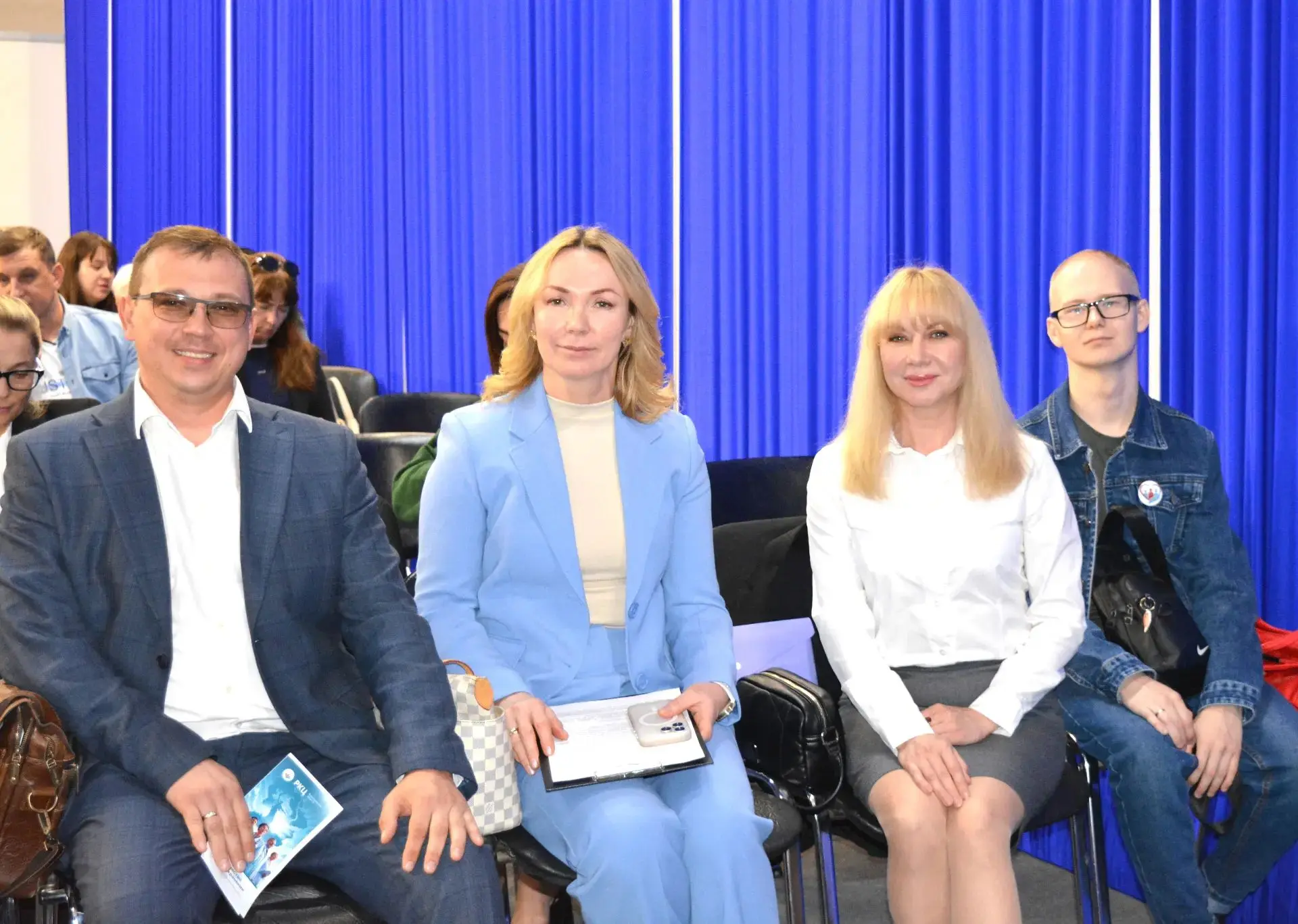 ⚕️В рамках выставки «Медицина и здравоохранение» состоялся круглый стол, посвящённый на...