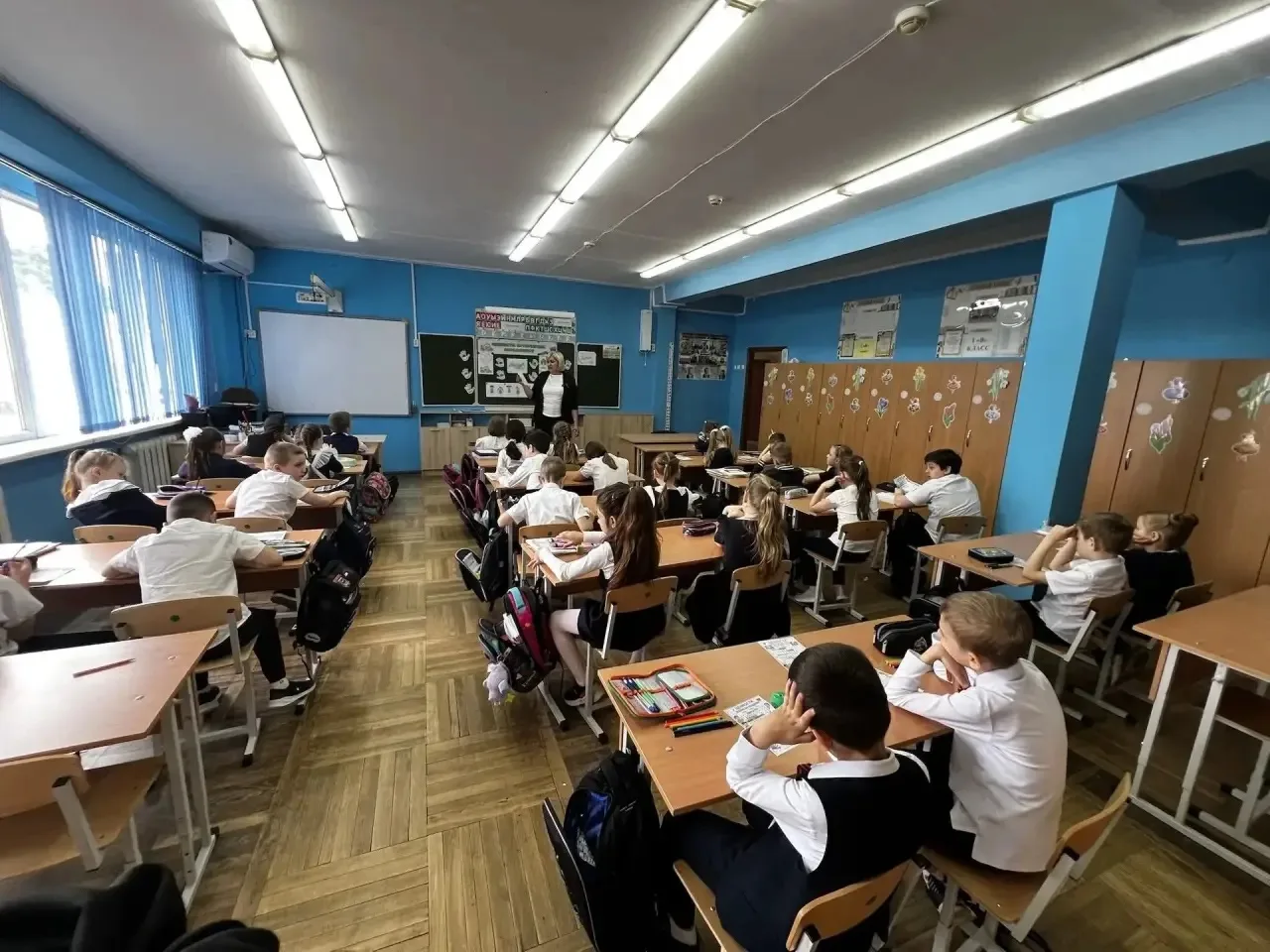 📚Сегодня в нашей школе прошли «Разговоры о важном» на тему «Ценности, которые нас объединяют».   Цен