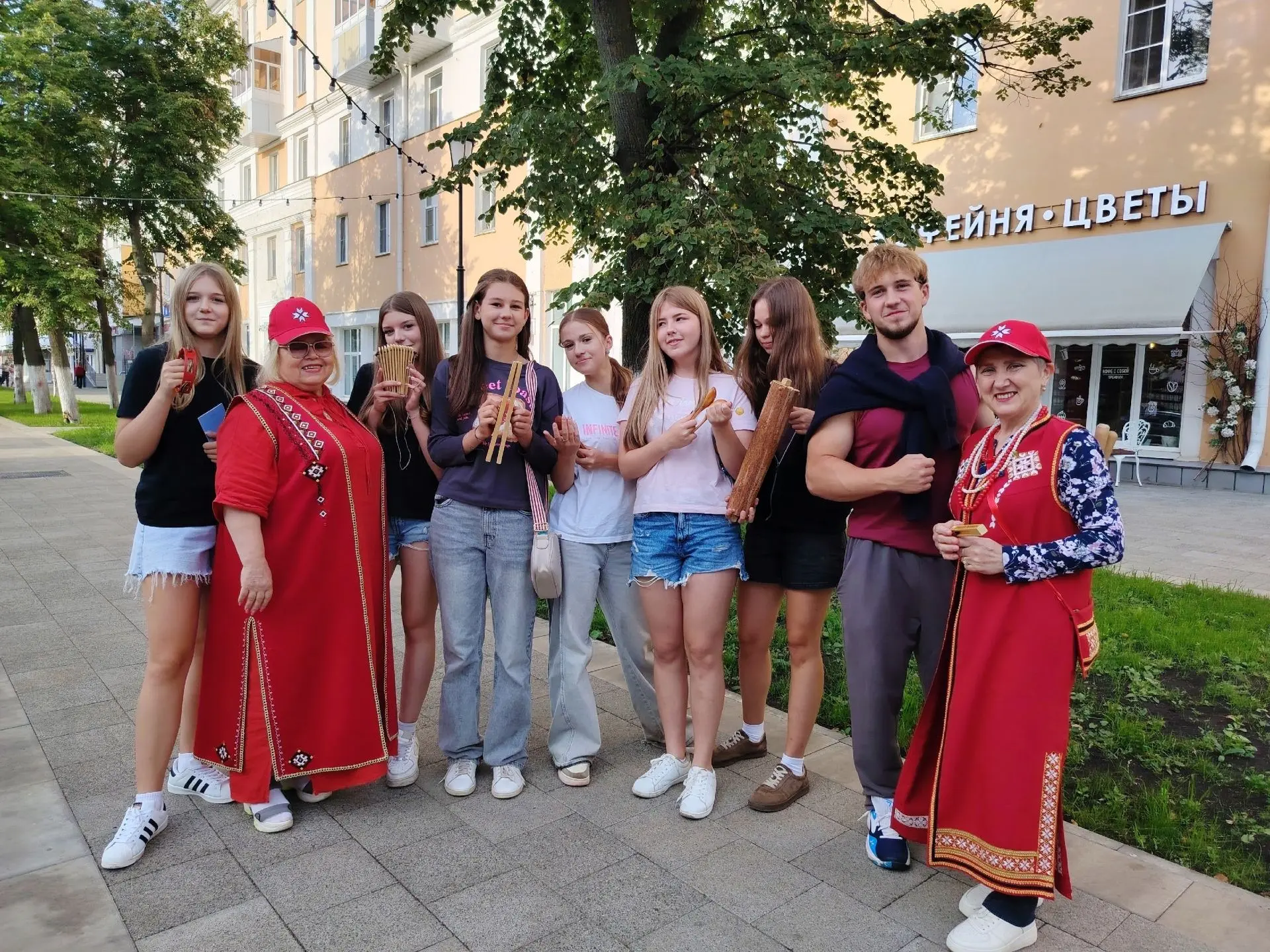 «Вне времени»: как мы вновь оживили традиции на проспекте Ленина