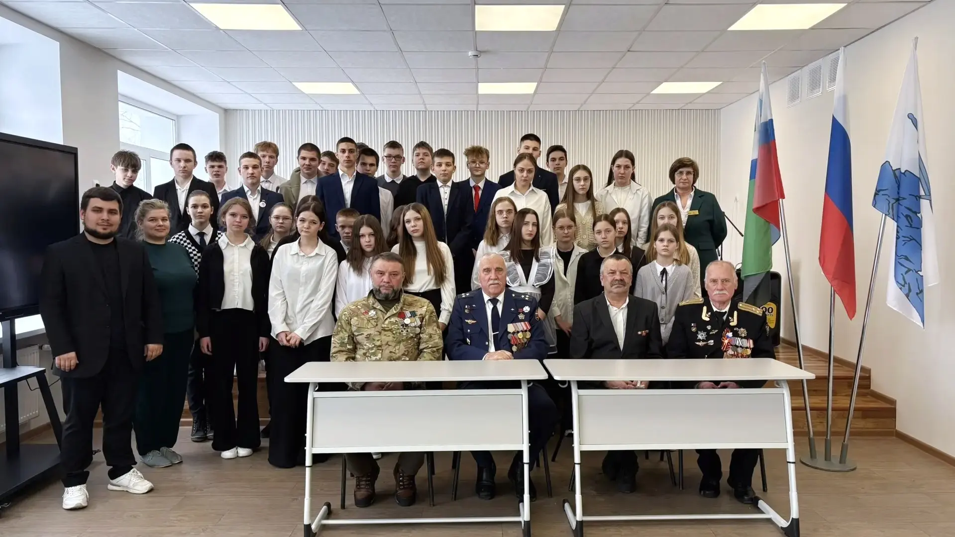 🎖Диалог с Героем