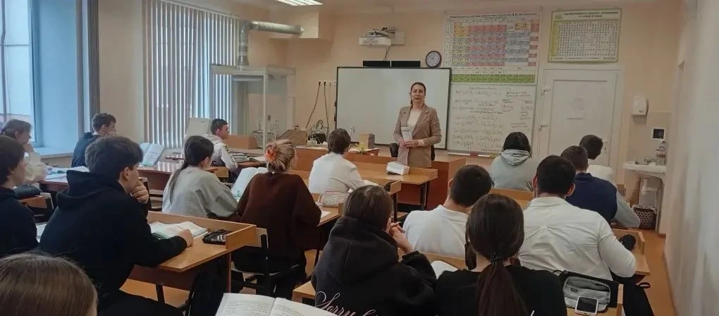 Выбираем будущее вместе! 🎓  19 марта в гостях у МБОУ СОШ N 8 побывали представители Северо-Кавказско