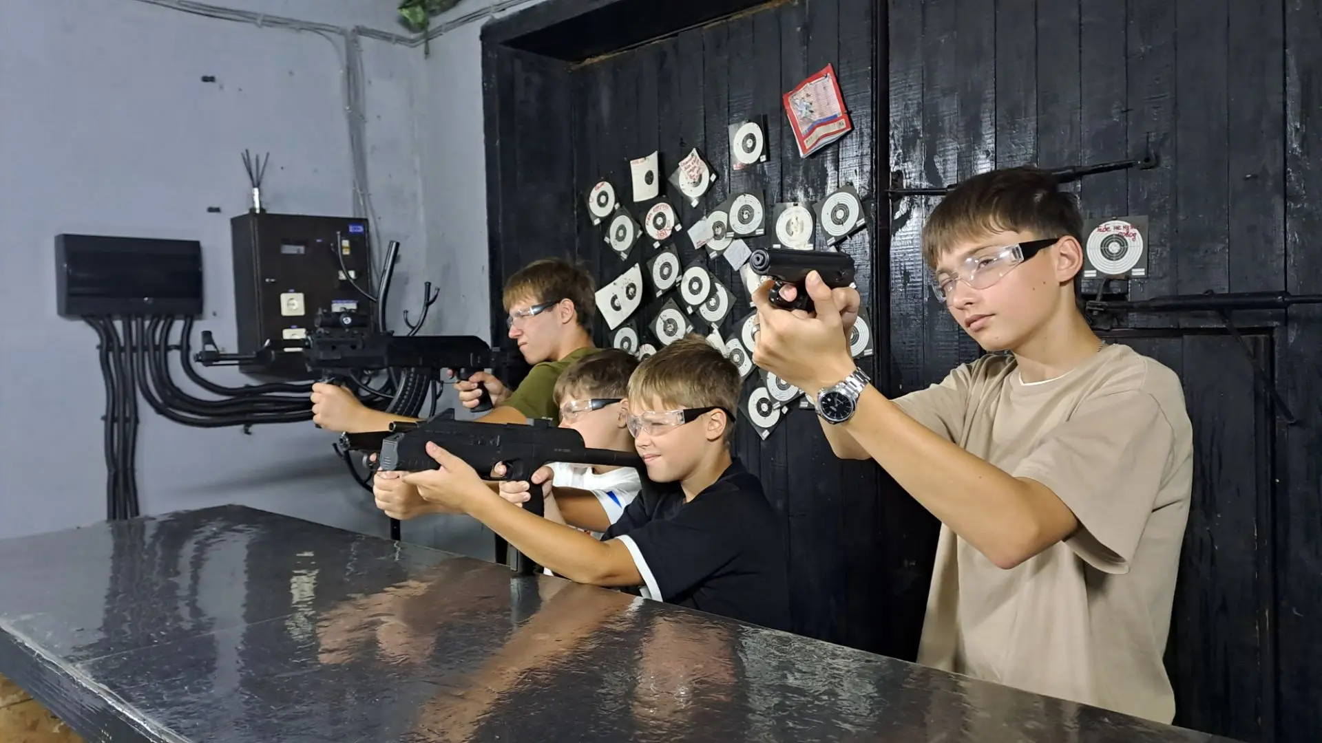 Весело и интересно пострелять 👍