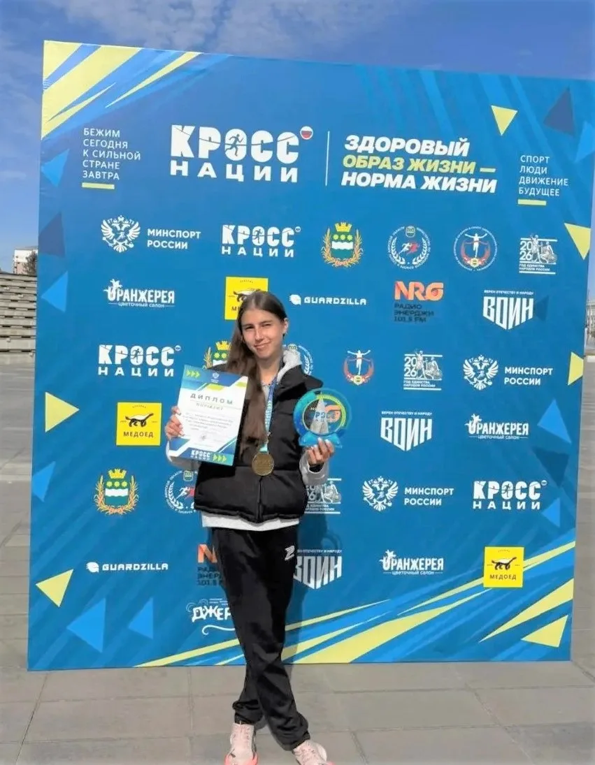 🤗Не сбавляя темп в конце летнего легкоатлетического сезона!