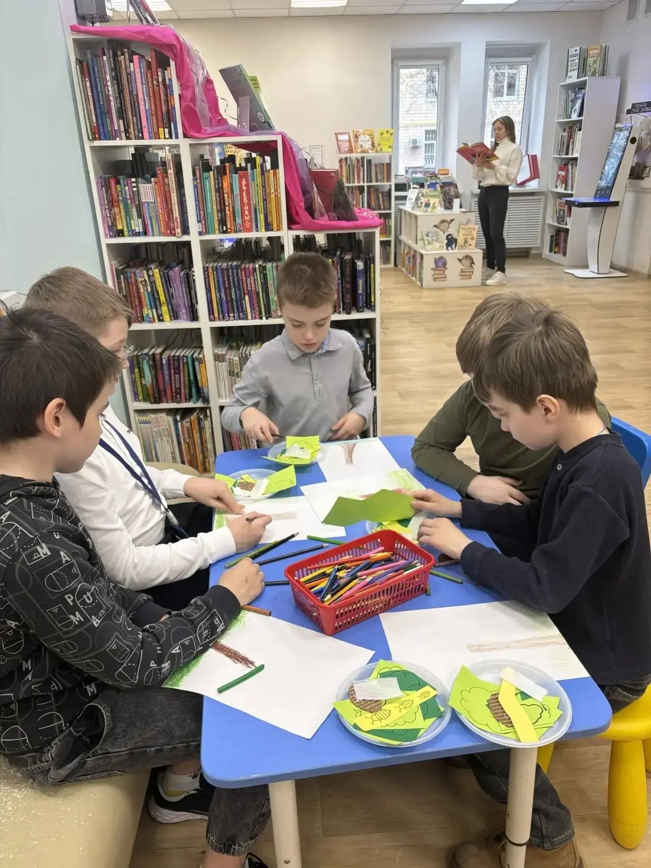 Советская мультипликация 🎨  👣 На прошлой неделе ученики 2 класса «Б» вместе с классным руководителем