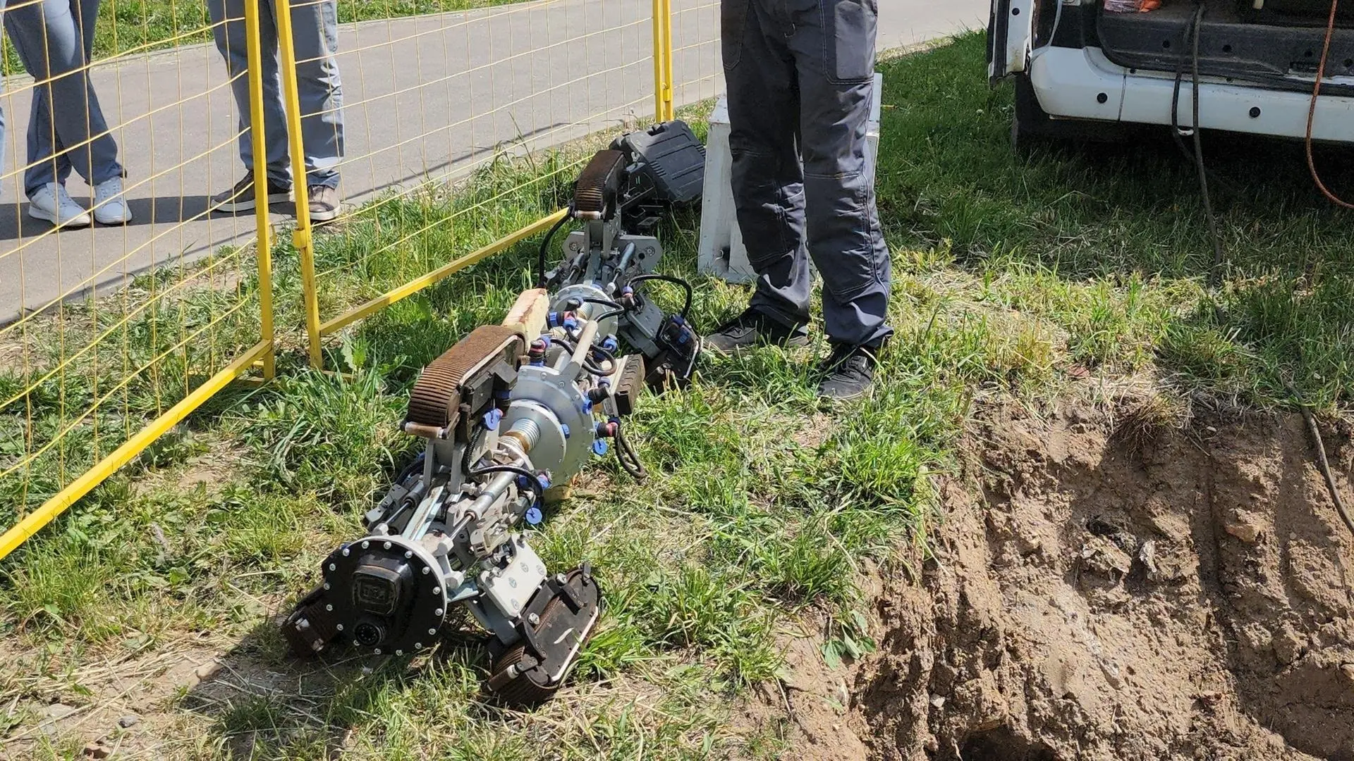 В Красногорске коммунальщики впервые отправили робота проверять трубы 🤖  На сетях Павшинской поймы н