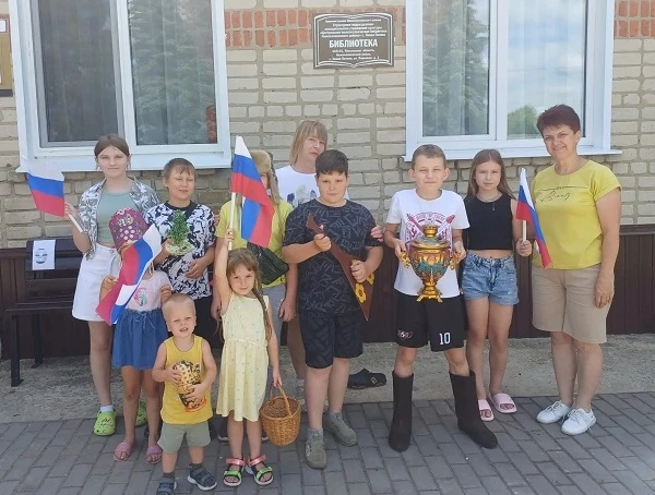 🇷🇺В досуговом центре с.Новая Пятина прошла квест-игра "В поисках символов России", посвященная Дню