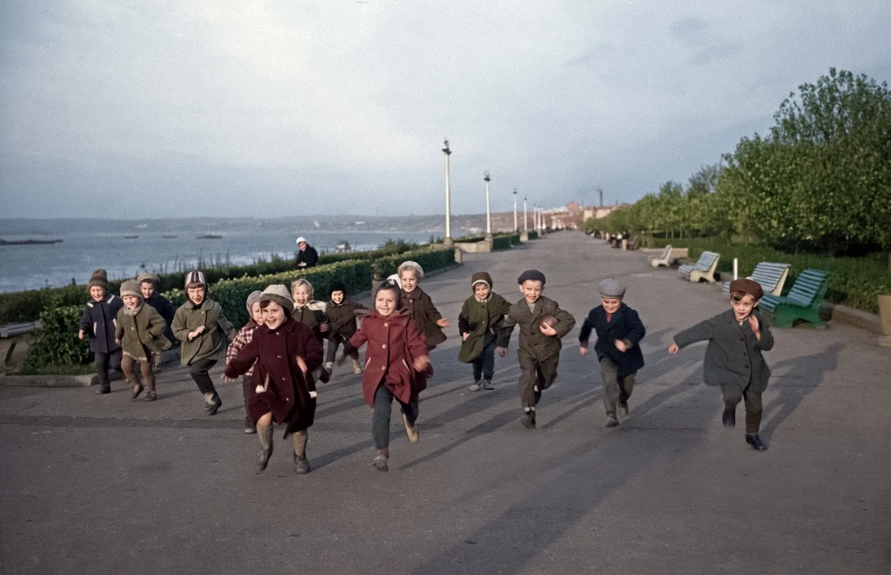 Жизнь и виды Самары в 1960-е годы (часть 2).


Подробнее тут или тут.


👉 BspChannel. Подписаться