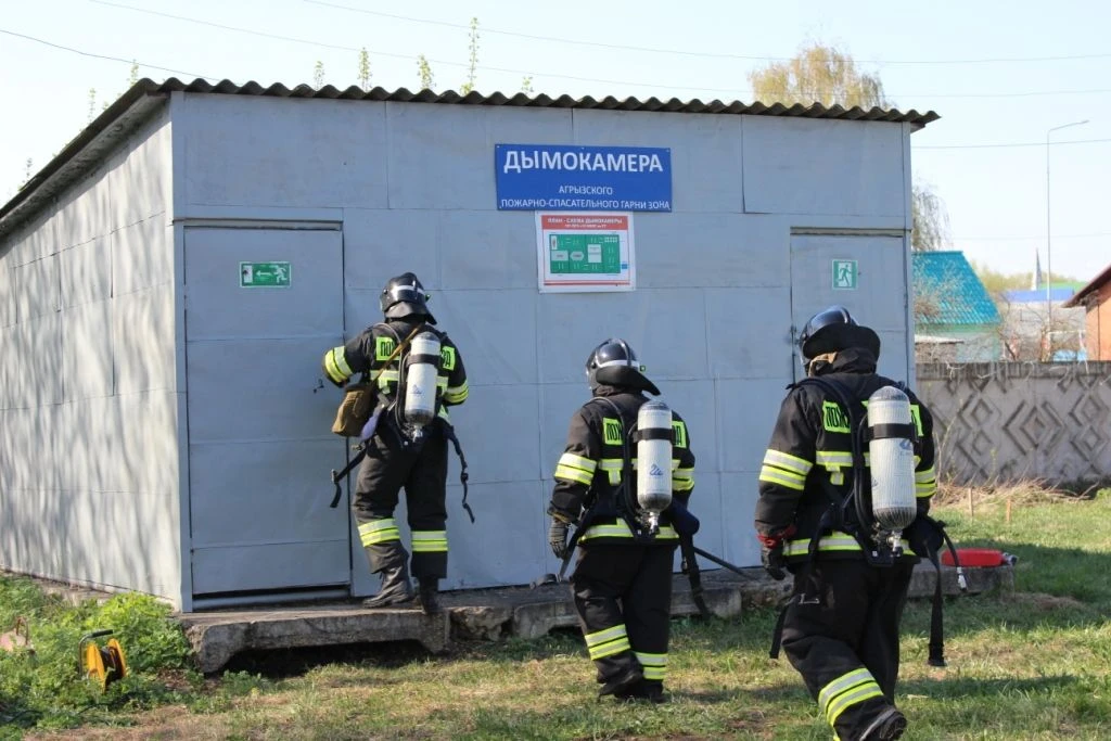 🚂🔥 Соревнования звеньев ГДЗС в гарнизоне г. Агрыз  На базе пожарно-спасательного гарнизона г. Агрыз 