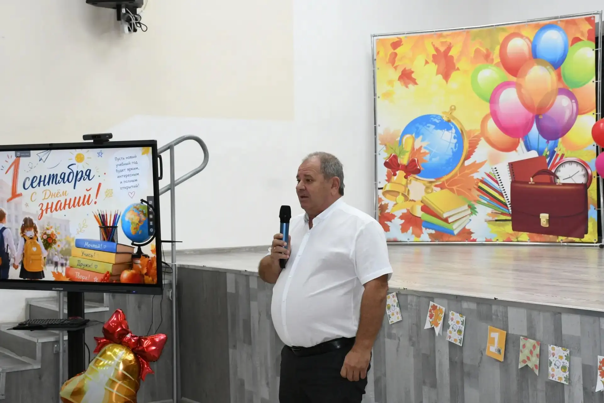 🔔 В Кировском прозвенел первый звонок