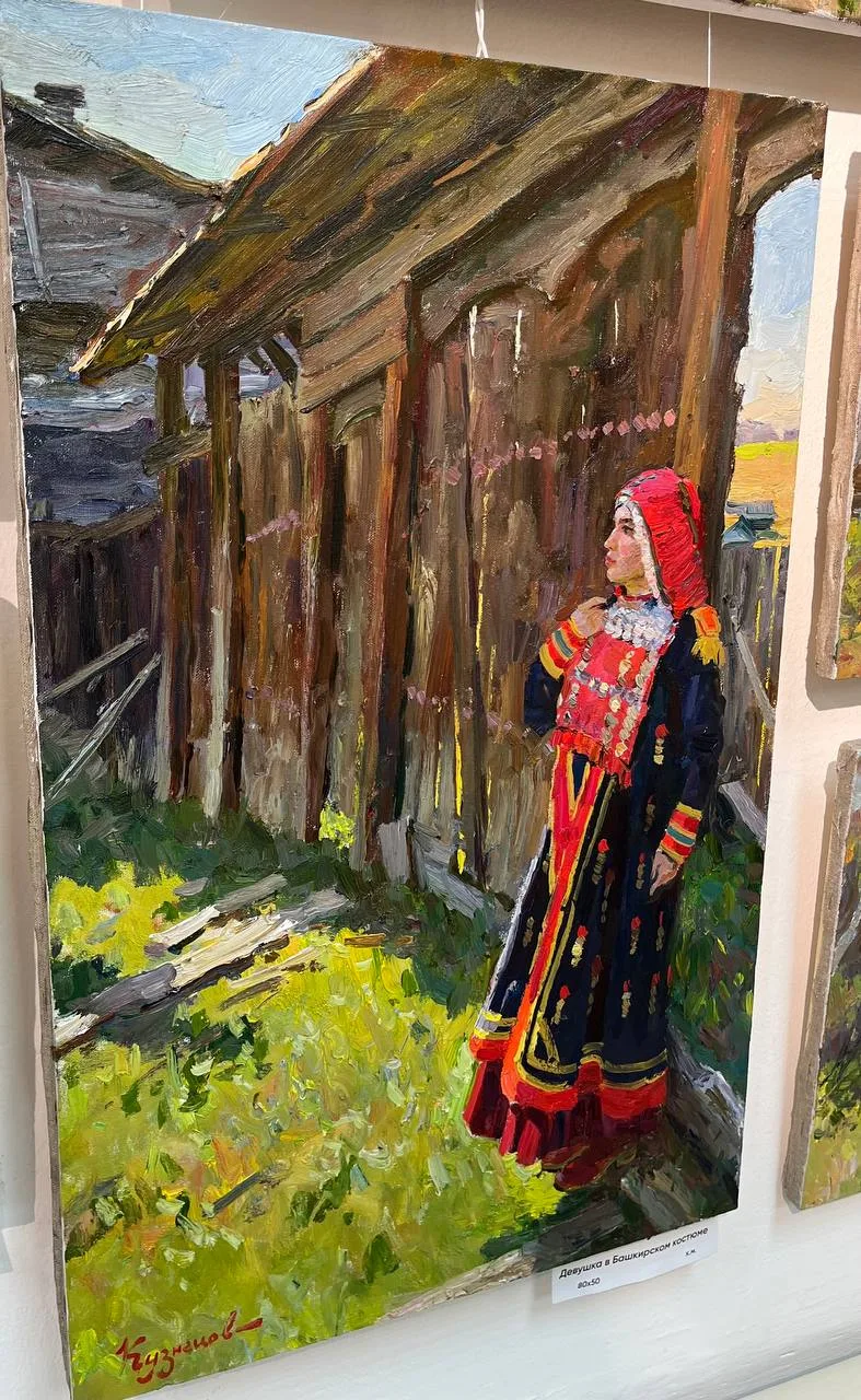 🖼 В Стерлитамаке открылась выставка «Живая палитра Башкортостана»