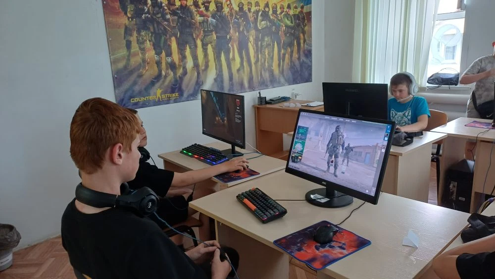 🎮🔥 Киберспортивные страсти в Доме творчества!