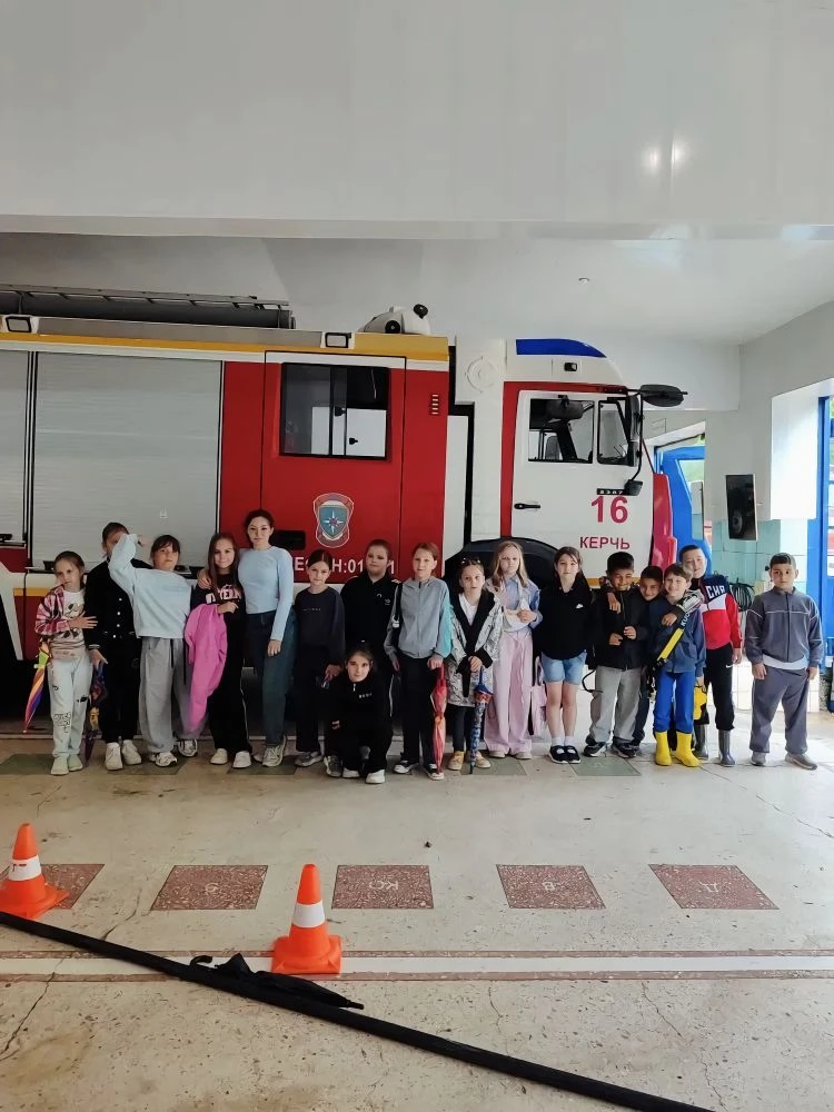 Экскурсия в пожарную часть🚒

Главное, что ребята вынесли из этой экскурсии – это огромное уважение 