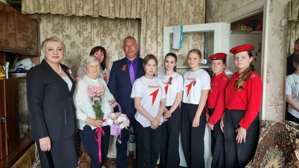 📆 07 мая председатель Собрания депутатов Элеонора Фатеева совместно с  главой Администрации поселен