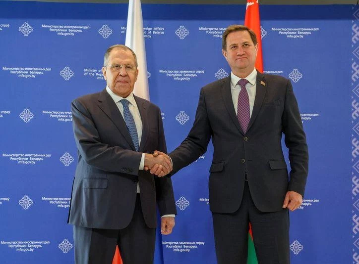 🇷🇺🇧🇾🌍 Сергей Лавров обсудил с главой МИД Белоруссии Максимом Рыженковым подготовку к третьему с