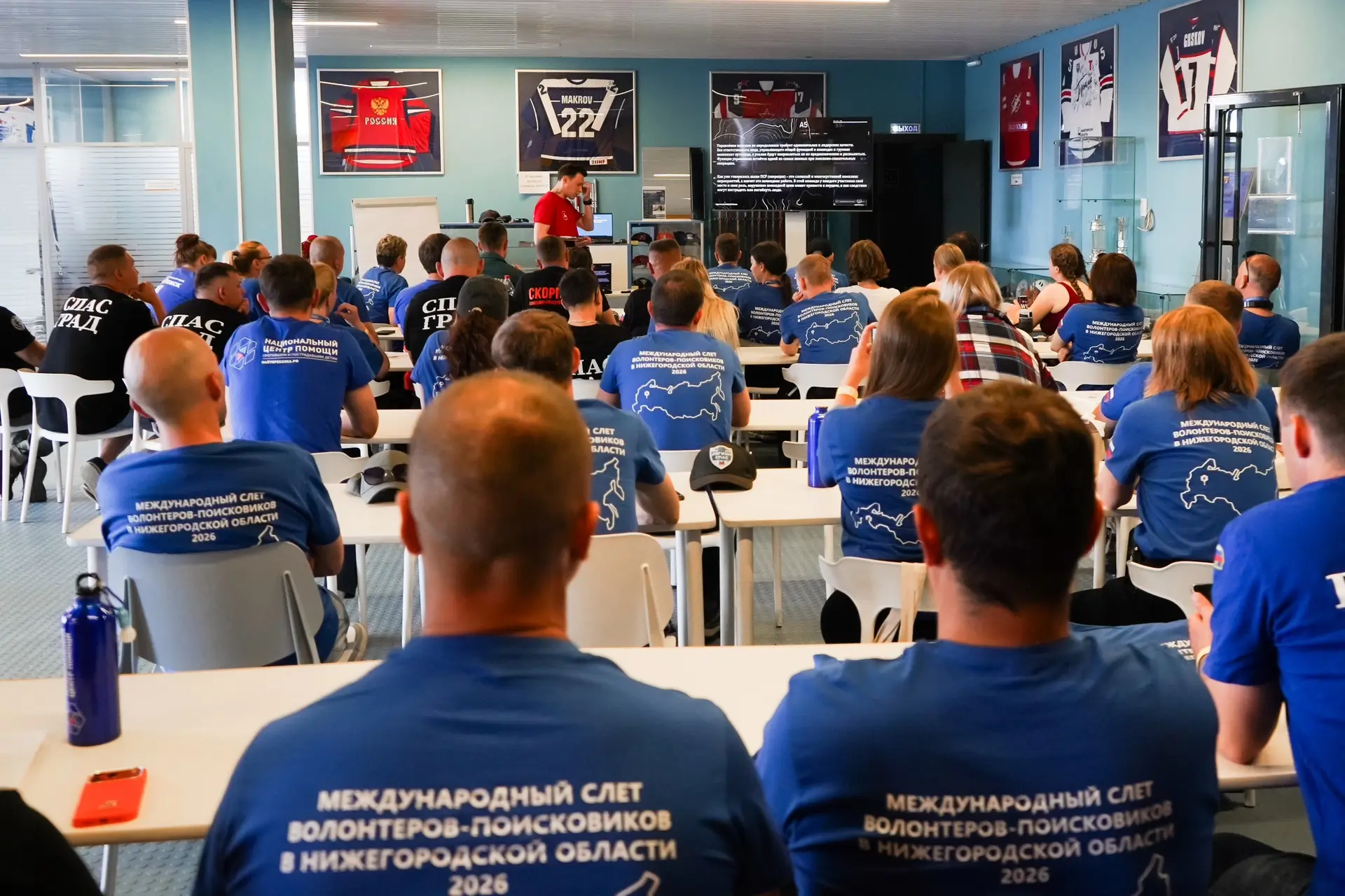 После напряжённых дней учений пришло время передышки 💪

Утро волонтёры провели вместе с инструктора