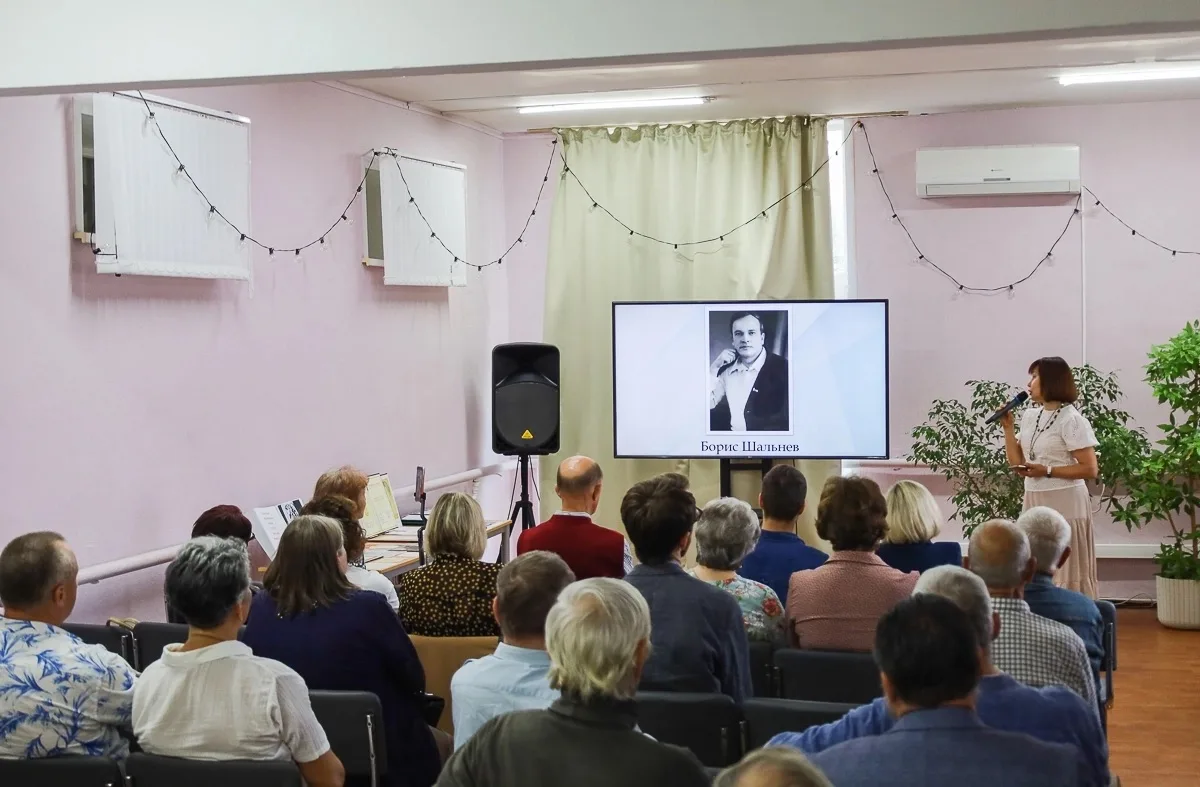 ✍В библиотеке прошел вечер памяти, посвященный творческому наследию липецкого краеведа ...