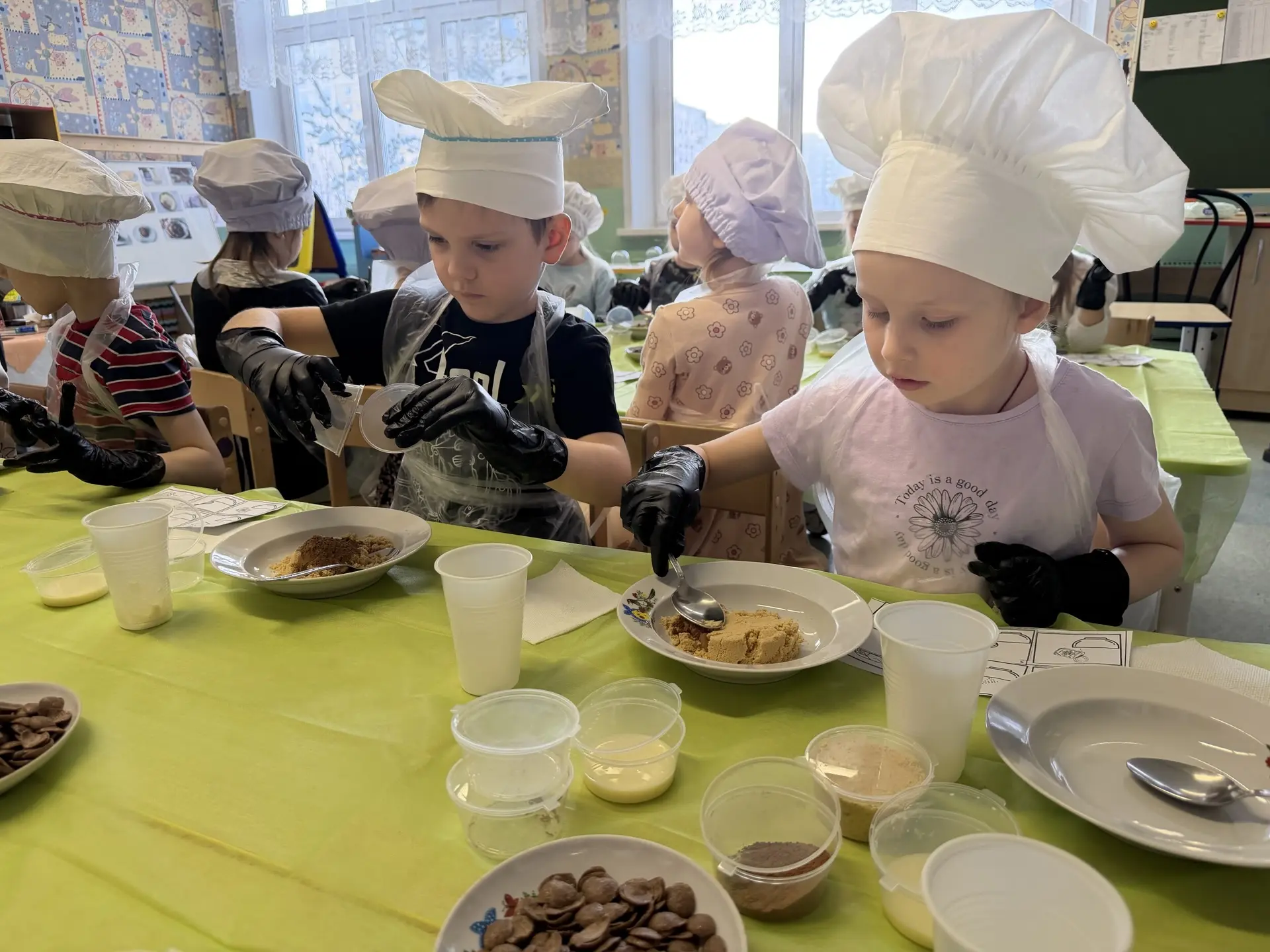 «Профессия в ладошках»: первые шаги в будущее

🤗 В дошкольном корпусе 1532 завершился очередной эта