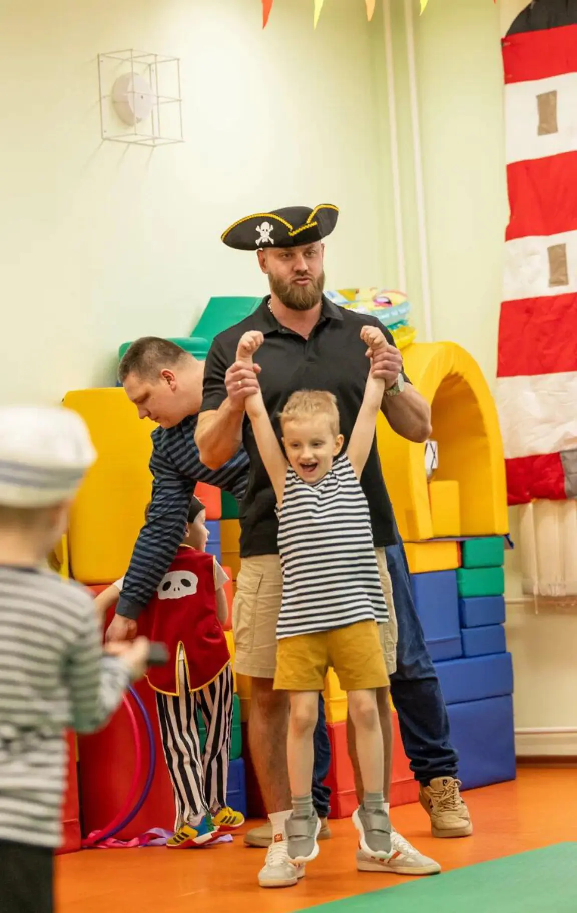 Фото с праздника можно скачать по ссылкам :  👉 Группа 5А https://disk.yandex.ru/d/JDikcnWu1_XXvQ 👉 Г