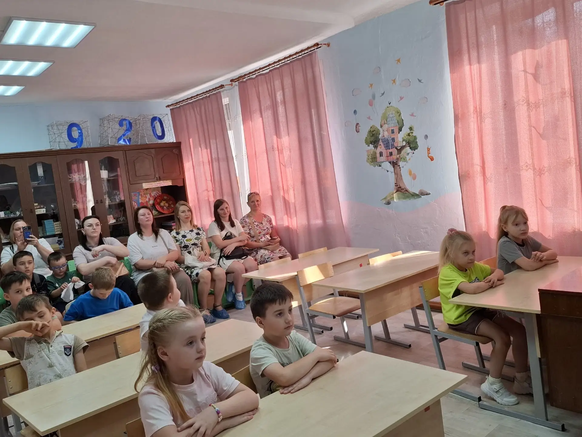 🎉 Итоговое занятие в «Родничке»! 🎉