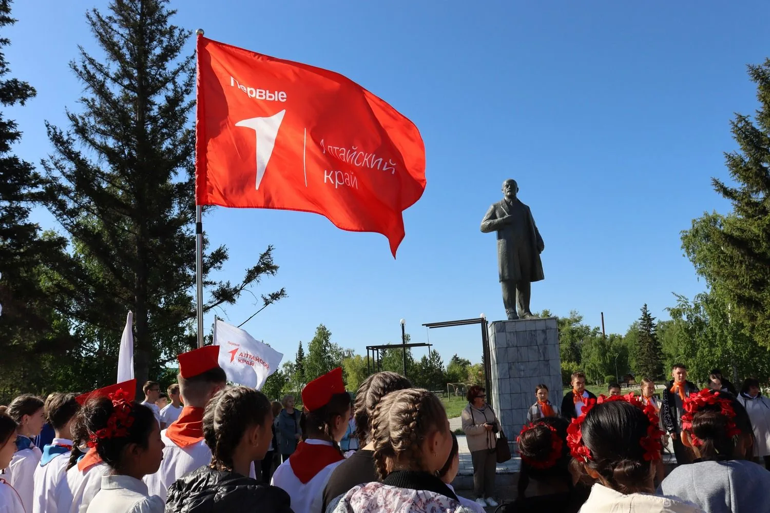 ✅ В Бурле прошел слёт «Движение Первых: Наследие и Будущее»