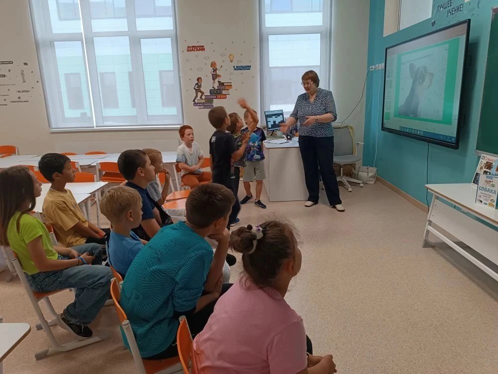 🐾 День, полный открытий: в лагере «Звёздочка» говорили о настоящих героях! 🐾

Сегодня у ребят был 