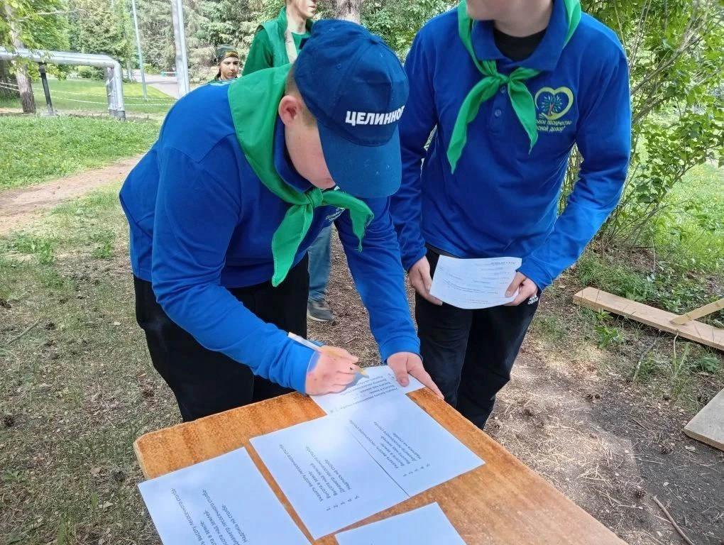 «Лесное дело»🌳 и пожарная эстафета🔥: как прошел второй день слета-конкурса «Подрост»🌱