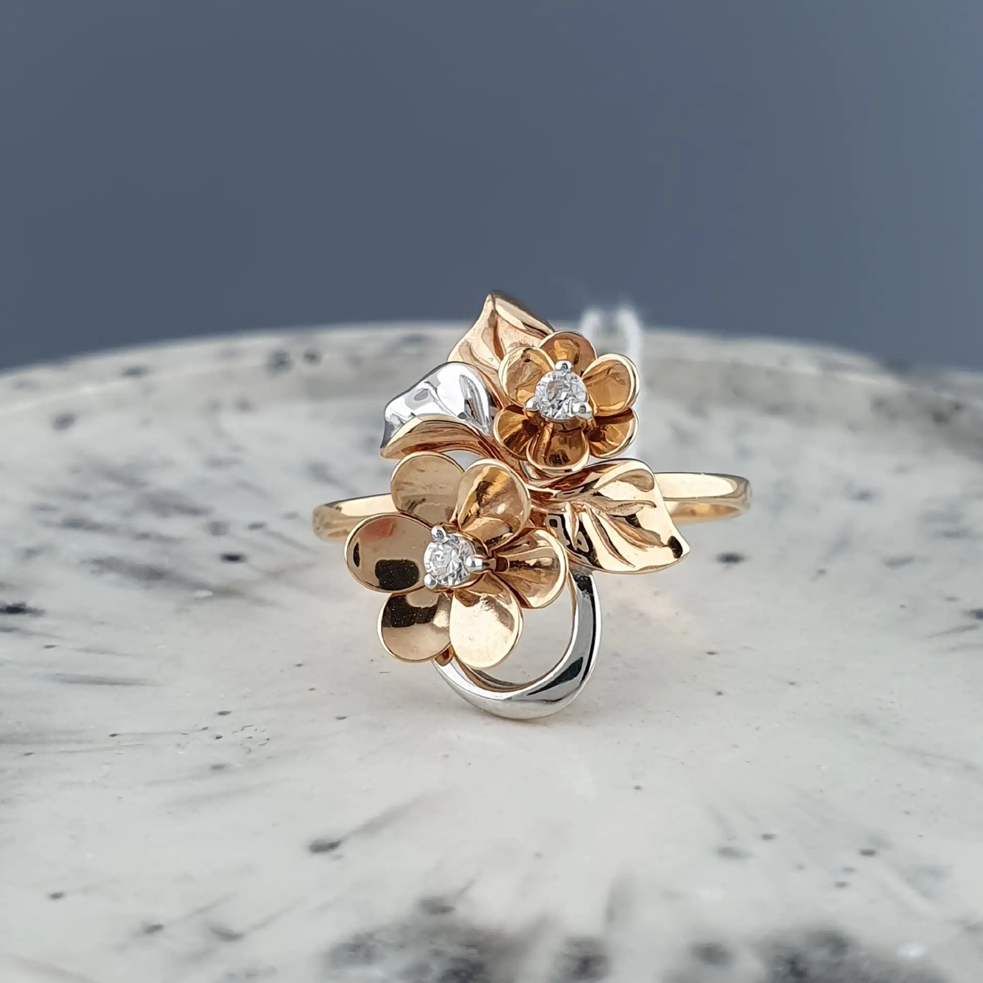 🌸 Комплект, в котором живёт лето