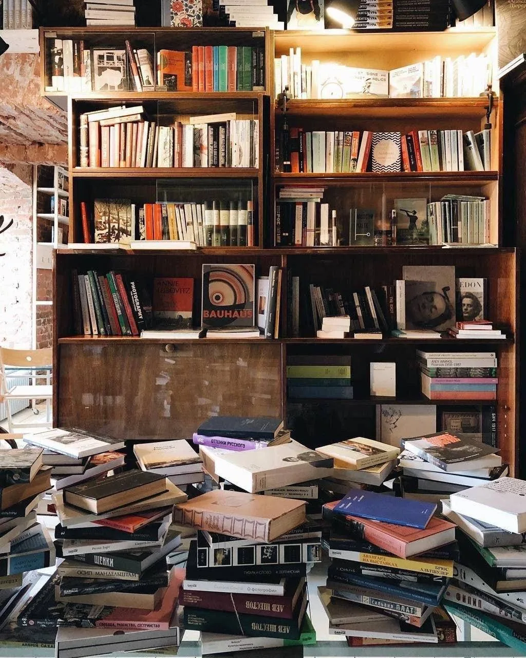 📚 Книжный магазин с особенной атмосферой открылся в квартире Иосифа Бродского.