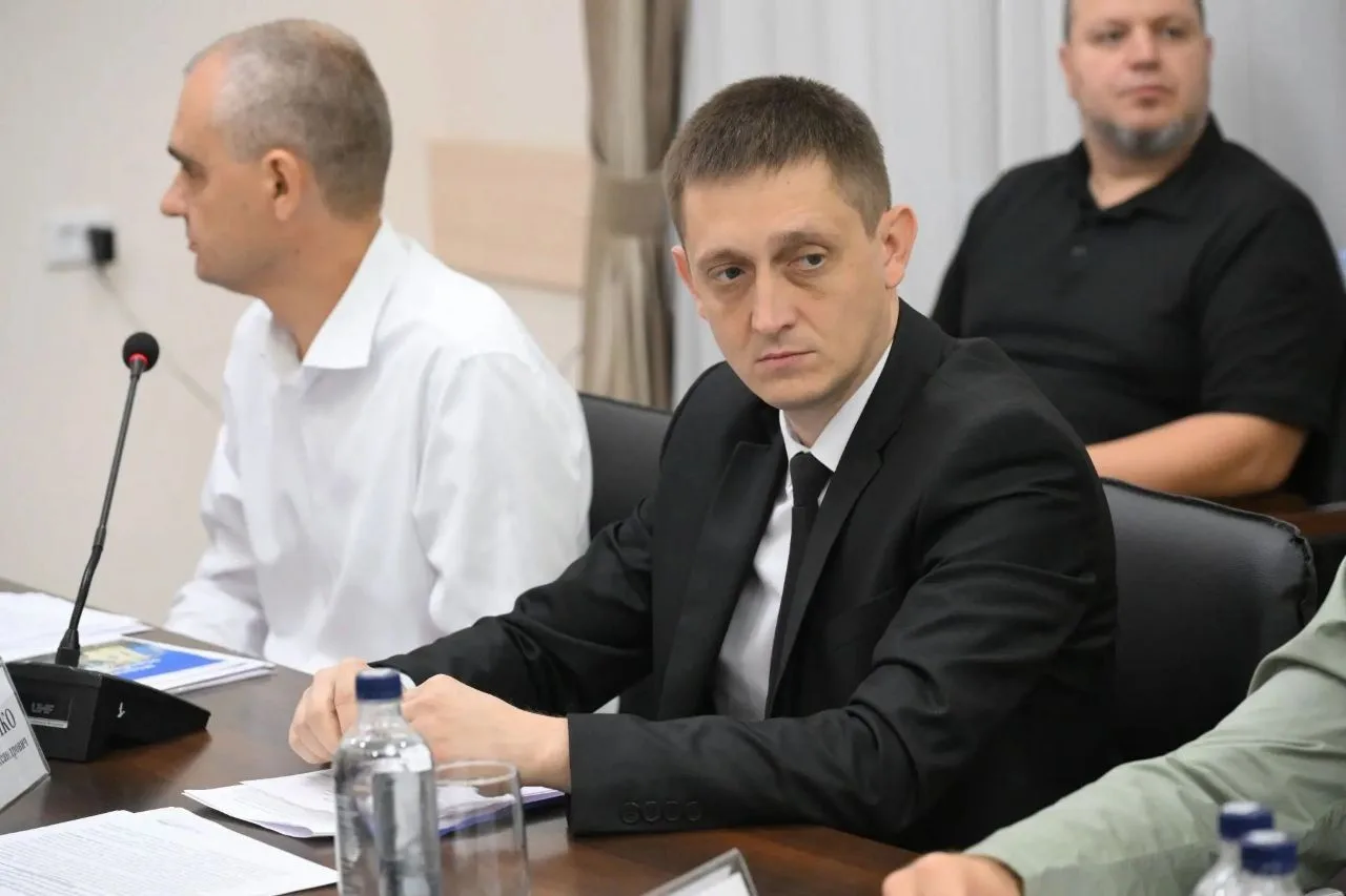 Регионы-шефы восстановили более 570 км дорог ДНР с 2022 по 2025 годы. Работы продолжают...