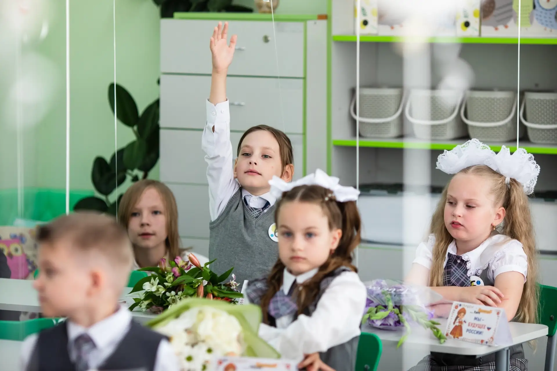 День знаний в нашей школе: праздник, единство и добрые традиции! 🎉🏫
