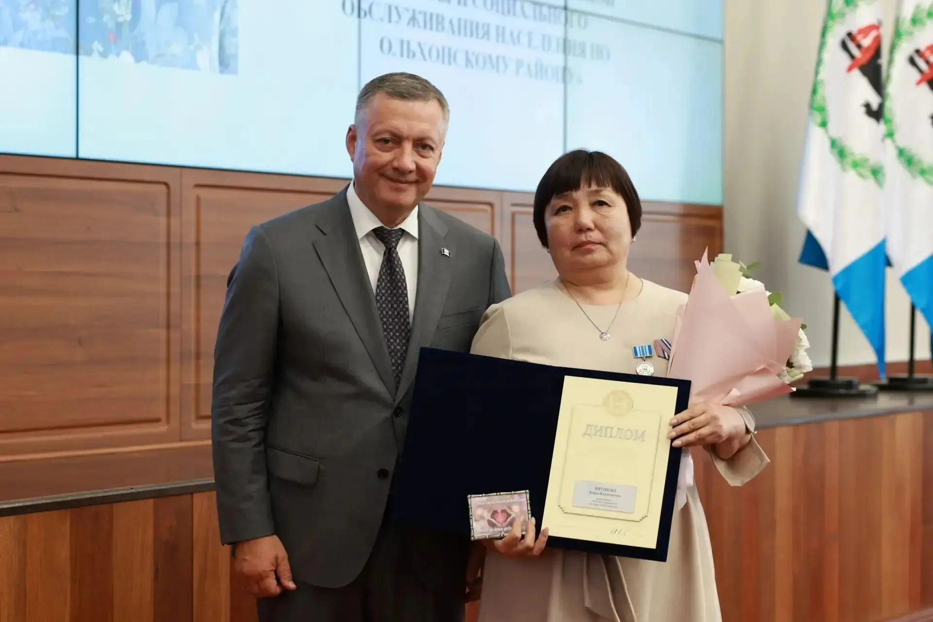 #многодетное_счастье
#соцзащита_в_лицах
 
Системе социальной защиты Приангарья Анна Ильинична Антоно