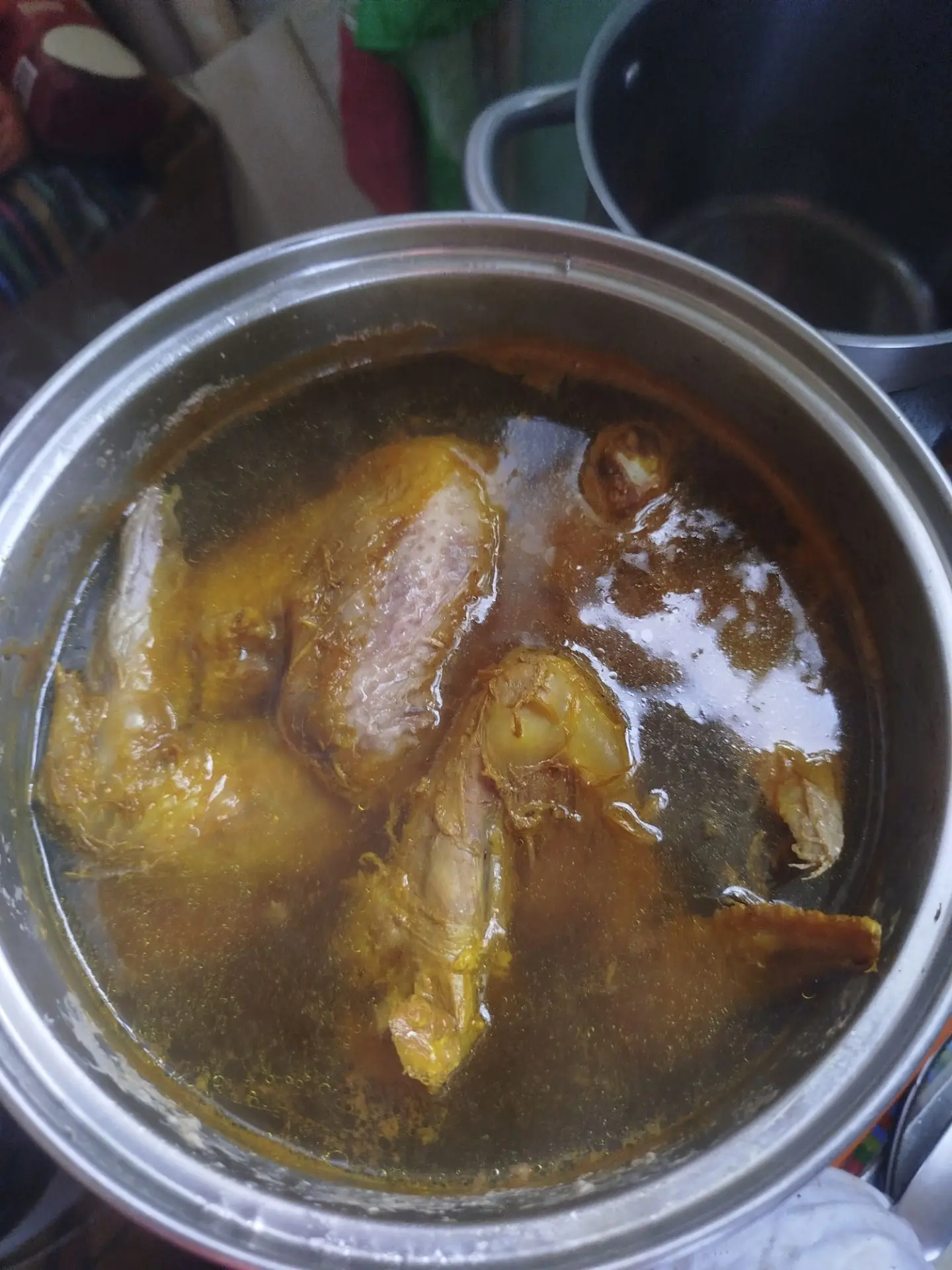 Пашка приехал с Москвы с вирусяшкой( А это значит и мы все переболеем. Это неизбежность...