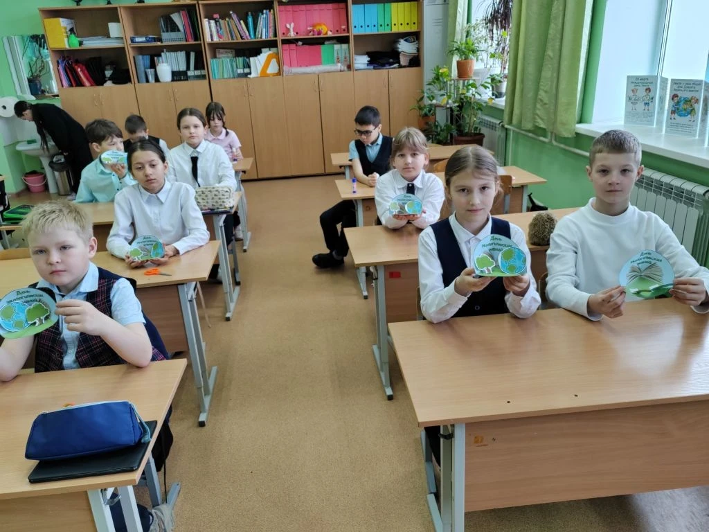 🌿 25 апреля в России отмечается Всероссийский День Эколят — праздник, посвящённый юным защитникам пр