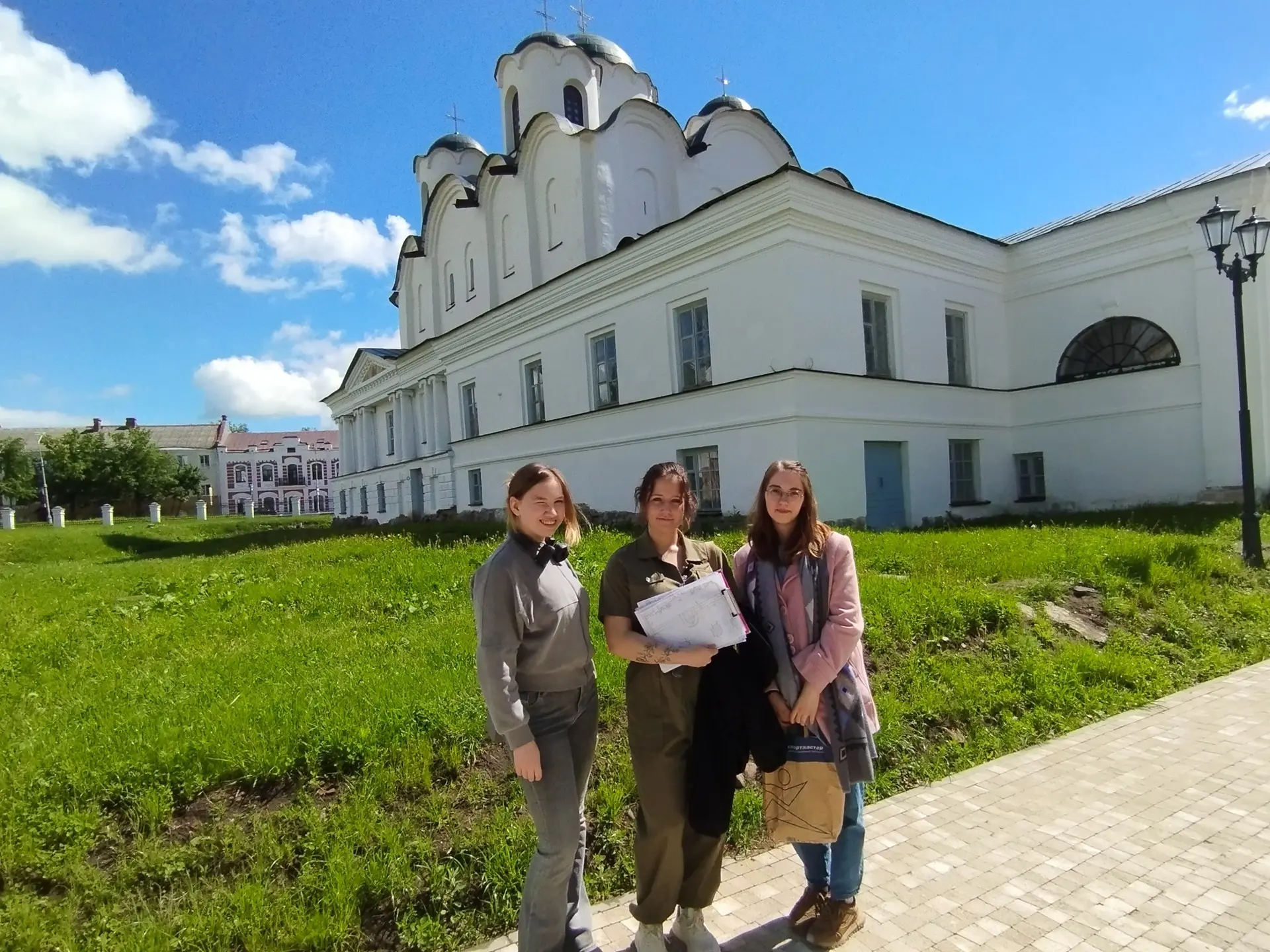 🏛Студенты СПАСКа стали участниками Выездной школы реставрации

Студенты архитектурного отделения на