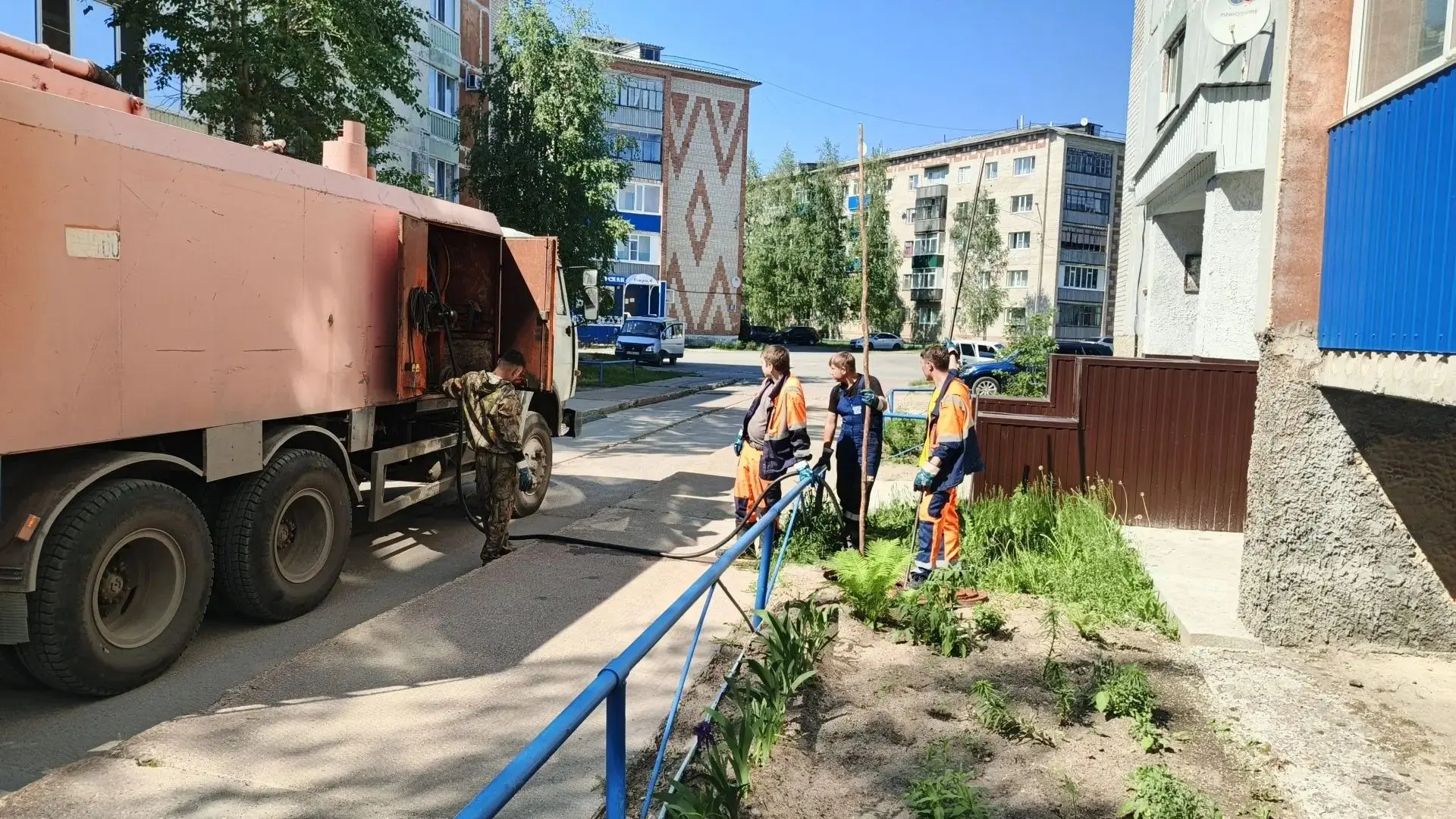 6 подпоров...