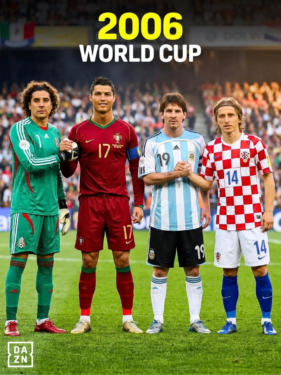 🏆736 футболиста прибыли в Германию в 2006 году...

⚽️ Осталось всего ЧЕТЫРЕ участника для Чемпионат