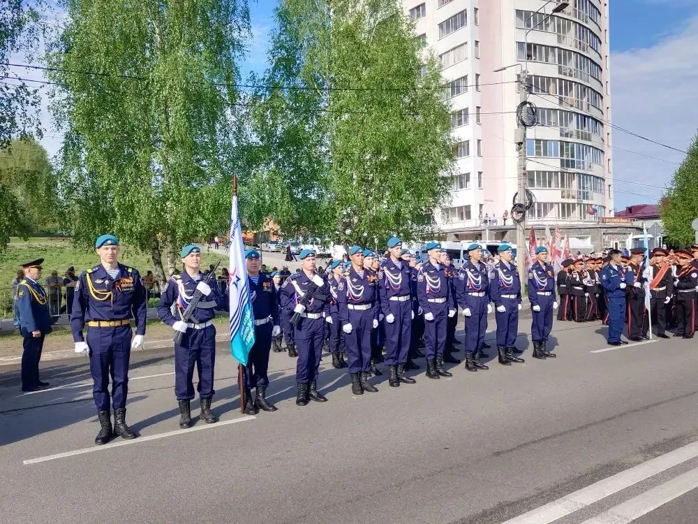 Сотрудники и студенты колледжа традиционно активно участвуют в праздновании Дня Победы. Делимся фото