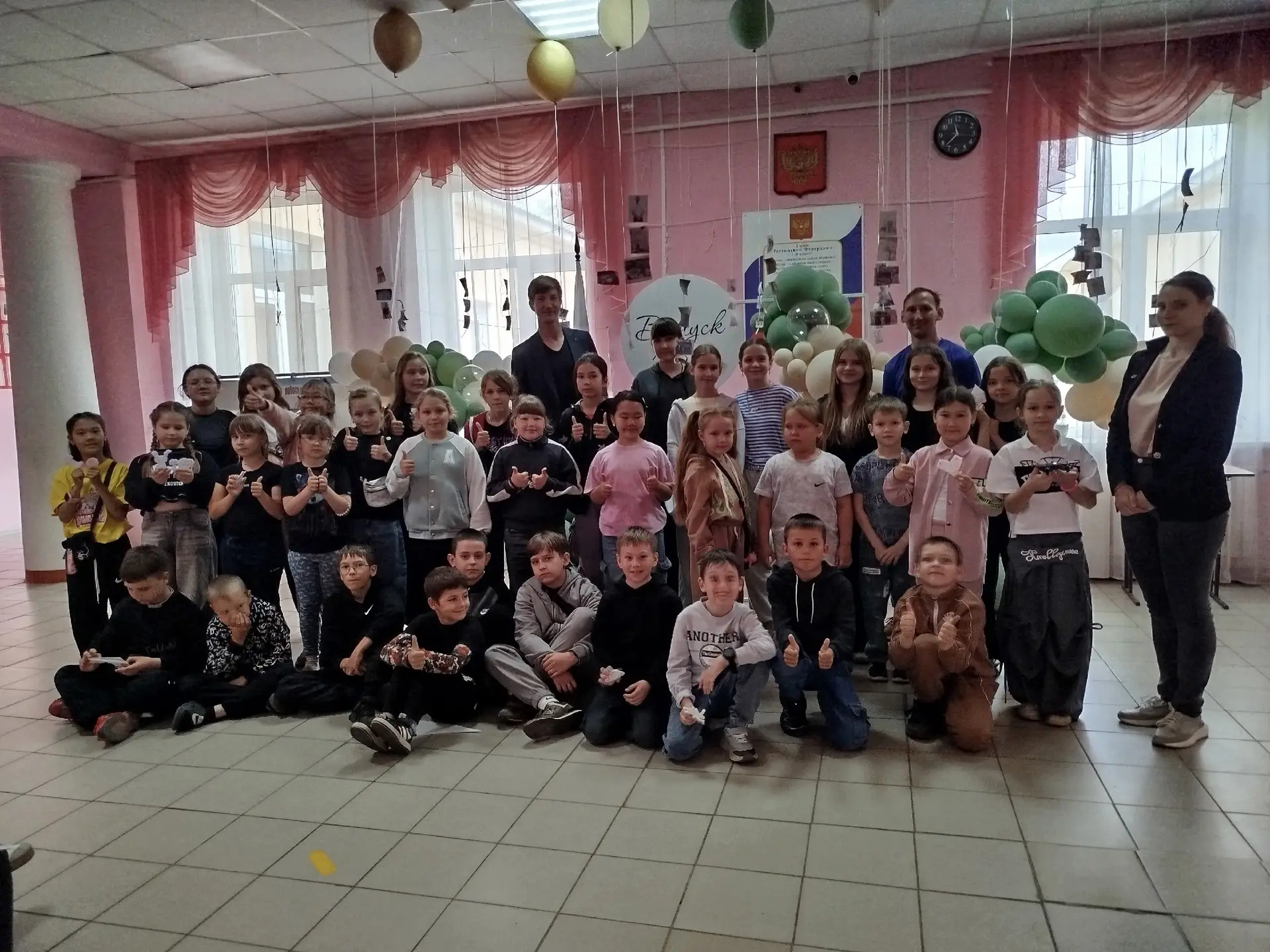 ✨ Сегодня в нашем школьном лагере был по-настоящему увлекательный и познавательный день! ✨

К нам в 
